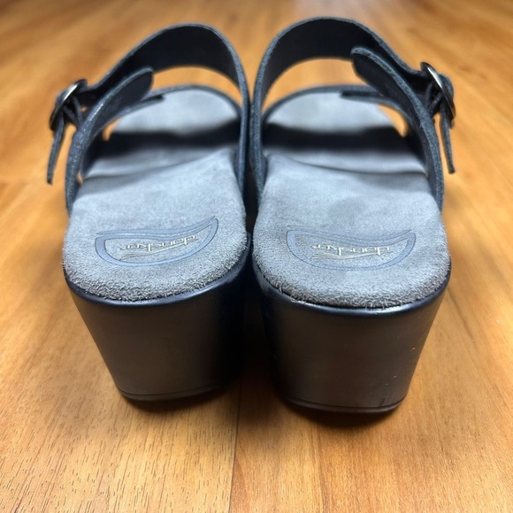 Dansko Sophie Rainbow Double Buckle Strap Sandals Women’s  Black and Gray SZ 37 - Picture 4 of 10